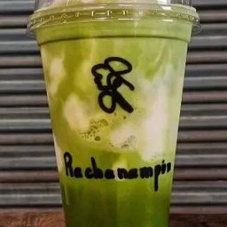 นมหมีลาเต้ชาเขียวปั่น