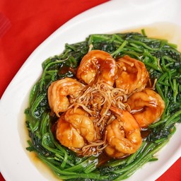 กุ้งผัดปวยเล้งราดซอสเป๋าฮื้อ