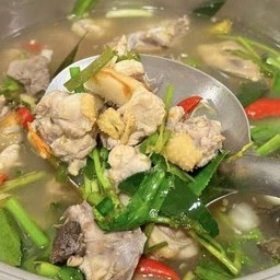 ต้มไก่บ้าน (1 ตัว)