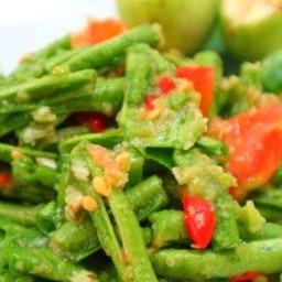 ส้มตำถั่ว