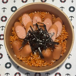 ม่ามาเกาหลีตามใจ ไส้กรอก