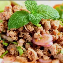 ลาบหมูสับ