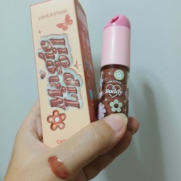 มือ2 ลิปออยซ้อก๊าดรุ่นเก่า สีคาราเมล แค่เปิดเทสสี ขายถูก