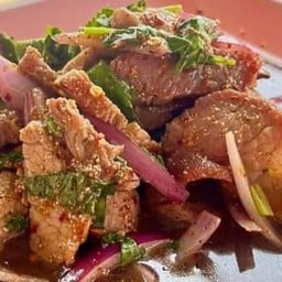 น้ำตกหมู