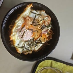 บูตะยากิอินสุตันโตะราเมง