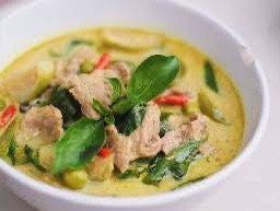 แกงเขียวหวานเนื้อ