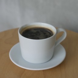 กาแฟดำน้ำผึ้งร้อน