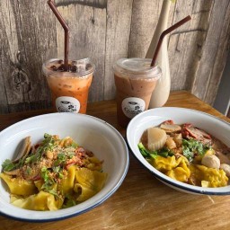 เตี๋ยวๆบะหมี่-ชากาแฟโบราณ ทุ่งสุขลา