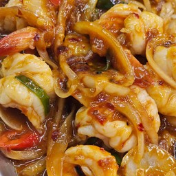 กุ้งผัดพริกเผา