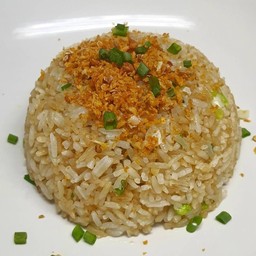 ข้าวผัดกระเทียมถ้วย Garlic Rice