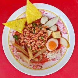 เย็นตาโฟคุณพงษ์