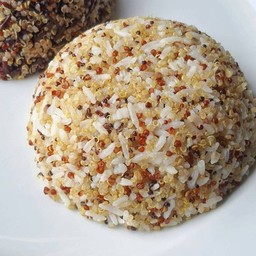 ข้าวผสมควินัว  Quinoa Rice