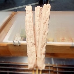 หมึกปรุงรสเสียบไม้