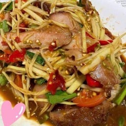 น้ำตก ส้มตำ  บ้านโอ๋ หมู่บ้านภูมิสิริ
