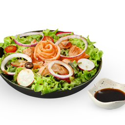 สลัดแซลม่อนรมควัน