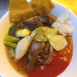 เส้นหมี่เย็นตาโฟ