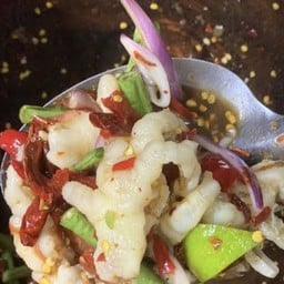 ตำเลบมือนาง