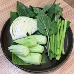 เพิ่มผักแกล้ม รวม