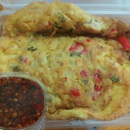 ไข่เจียว แหนม