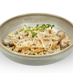 ลิงกิวนี่ซอสครีมเห็ดทรัฟเฟิล