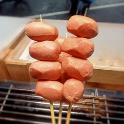 ไส้กรอกแดง