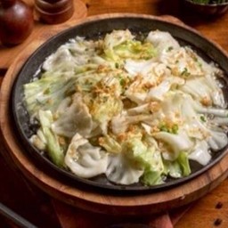 กะหล่ำปลีผัดน้ำปลา(กับข้าว)