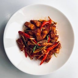 ข้าวสามชั้นคั่วกะปิ