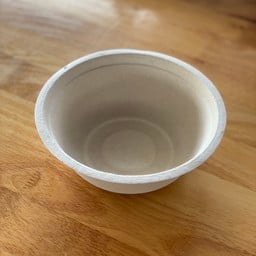 ชามและช้อน