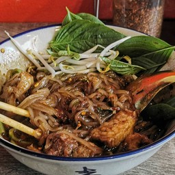 ก๋วยเตี๋ยวเรือเนื้อ