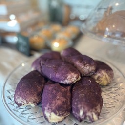 ขนมปังมันหวานญี่ปุ่น