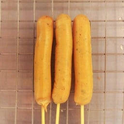 เอกลักษณ์ลูกชิ้นทอด-ป่าซาง