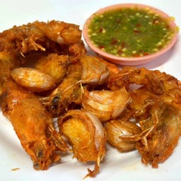 กุ้งทอดกระเทียม