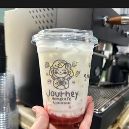 สตอเบอรี่นมสด