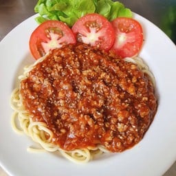 Spaghetti With Minced Pork Sauce