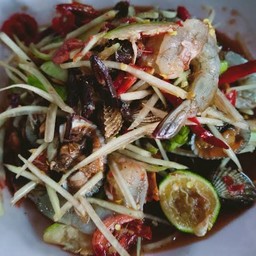 ตำรวมทะเล(หมึก,กุ้ง,หอยแครง)