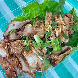 หมูคลุกฝุ่น