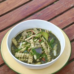 แกงเปรอะเห็ดระโงก