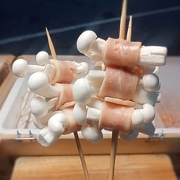 เบค่อนพันเห็ดหลินขาว