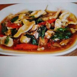 อกไก่ฟรีเร้นจ์