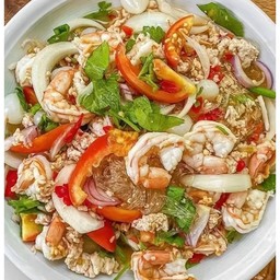 ยำรวมมิตรทะเล