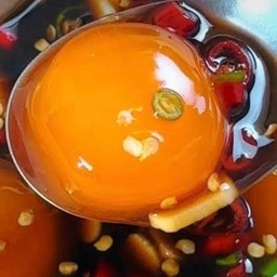 ไข่ดองชีอิ้ว