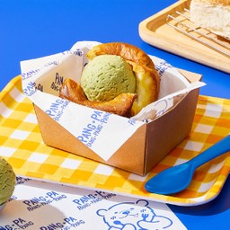 ขนมปังปิ้งย่างเนยไอศกรีม (แป้งออริ)