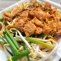 ป้าแห้ง ผัดหมี่โคราช