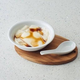 Home-Made Beancurd Pudding with Gula Malaka