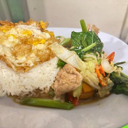 ผัดผักหมู