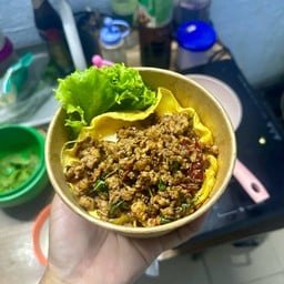 กะเพราไข่ข้น x ข้าวหน้าไก่เทอริยากิ