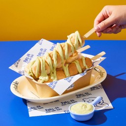 ขนมปังย่างเนยเสียบไม้ รส สังขยา