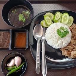 ข้าวเนื้อตุ๋น