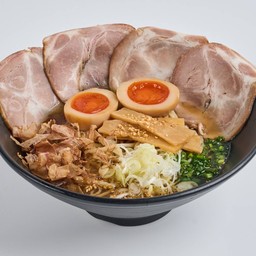 Shoyu Ramen (Jumbo)