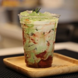 D13.) Ice Strawberry Matcha